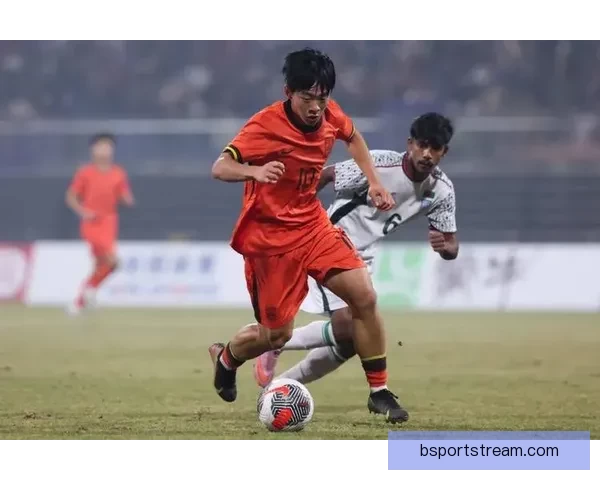 U17亚洲杯小组赛中国男足惜败日本男足赛场鏖战难挽颓势 U17亚洲杯小组赛中国男足惜败日本男足赛场鏖战难挽颓势